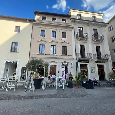 아파트 Le Finestre Sul Duomo 라킬라