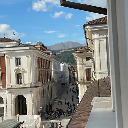 Le Finestre Sul Duomo 아파트 라킬라