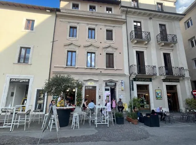 Apartment Le Finestre Sul Duomo LʼAquila