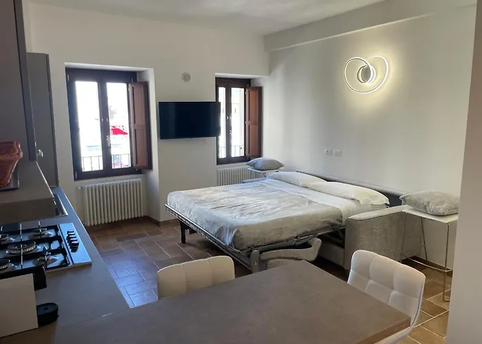 Apartment Le Finestre Sul Duomo LʼAquila